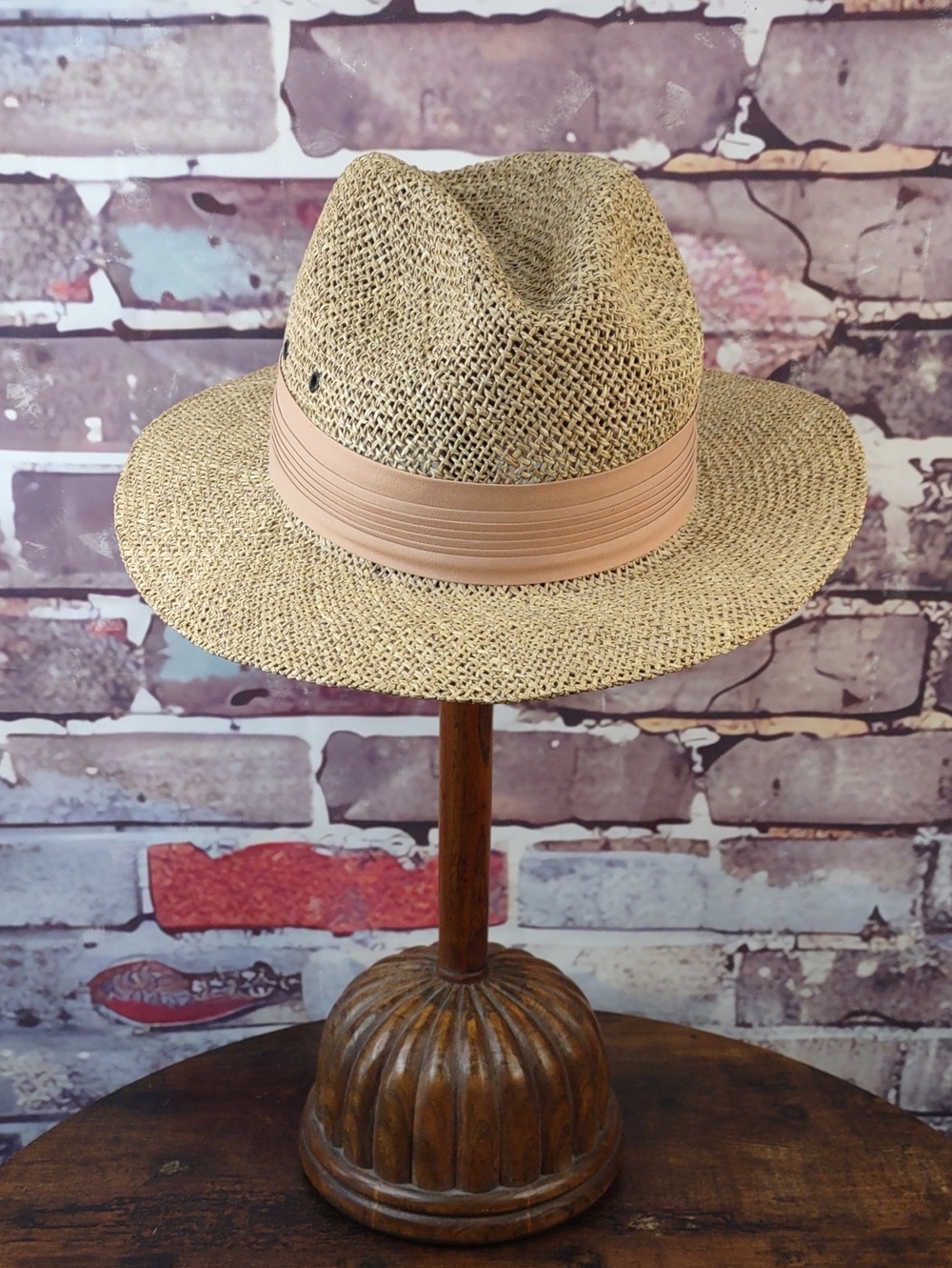 Vintage Straw Fedora w/Blush Band